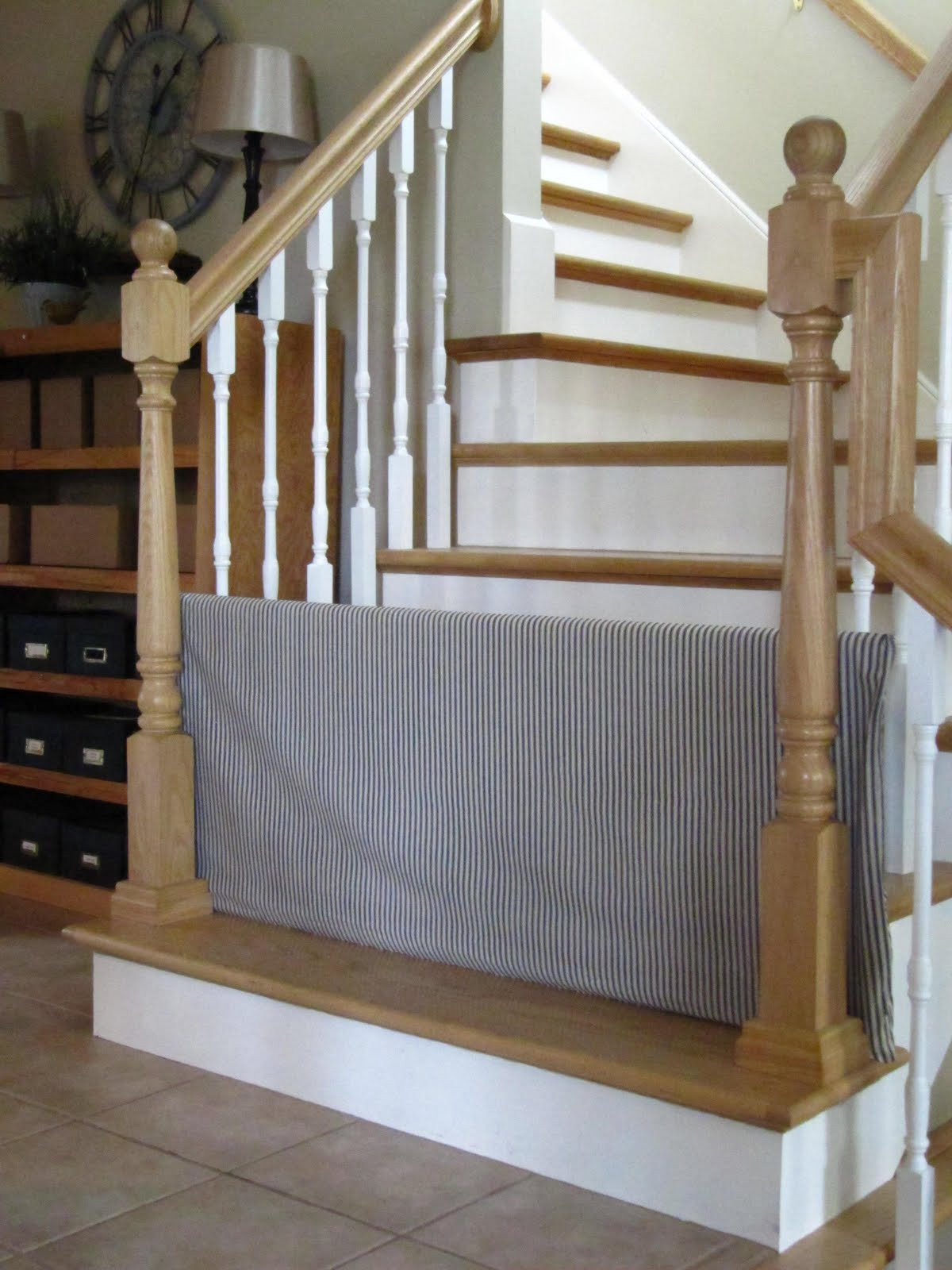 DIY Baby Gate Stairs
 20 DIY Baby Gate Ideas Fabric Pallet and Wood Frame