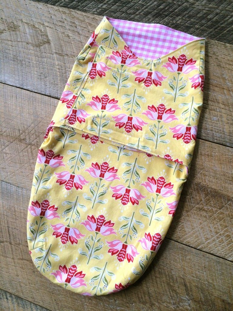 DIY Baby Sewing Projects
 DIY Baby Swaddler free pattern and instructions