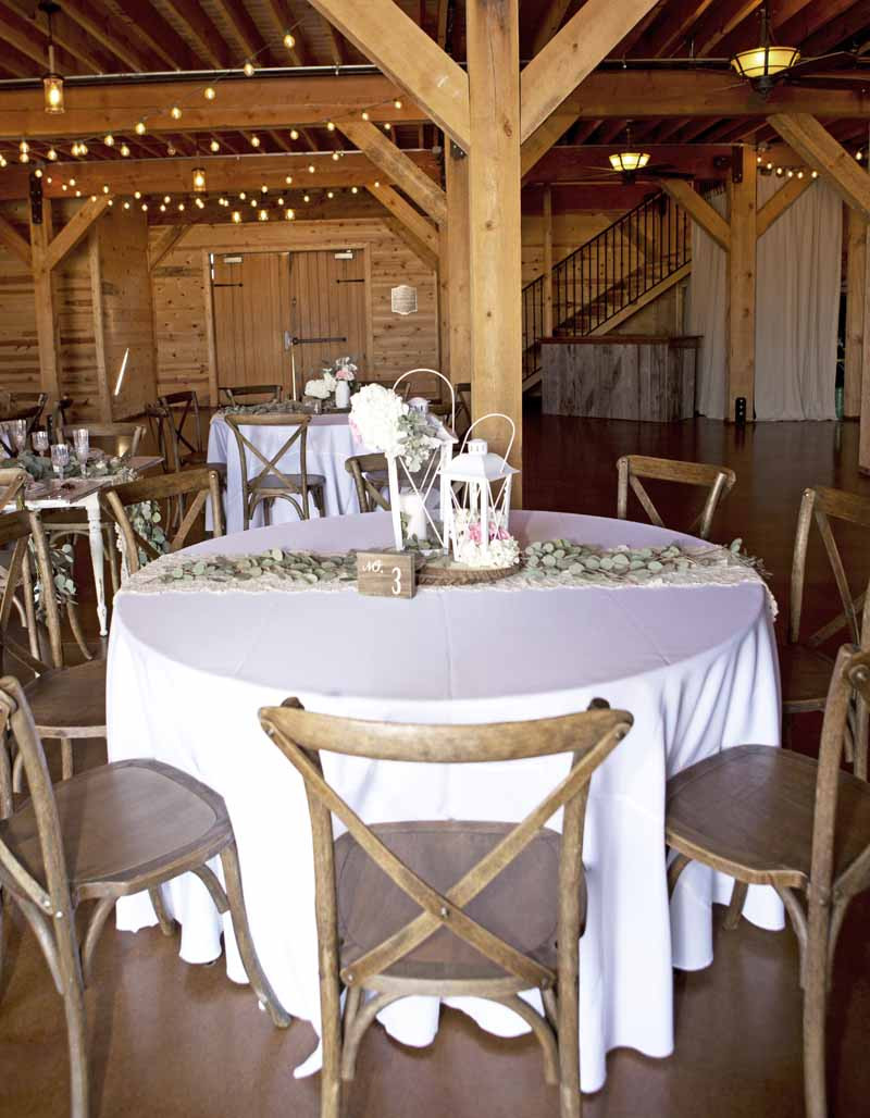 DIY Barn Wedding Decorations
 Rustic Barn Wedding Ideas Bud Friendly Wedding Pink