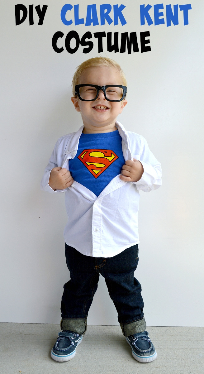 DIY Boy Costume
 DIY Clark Kent Costume