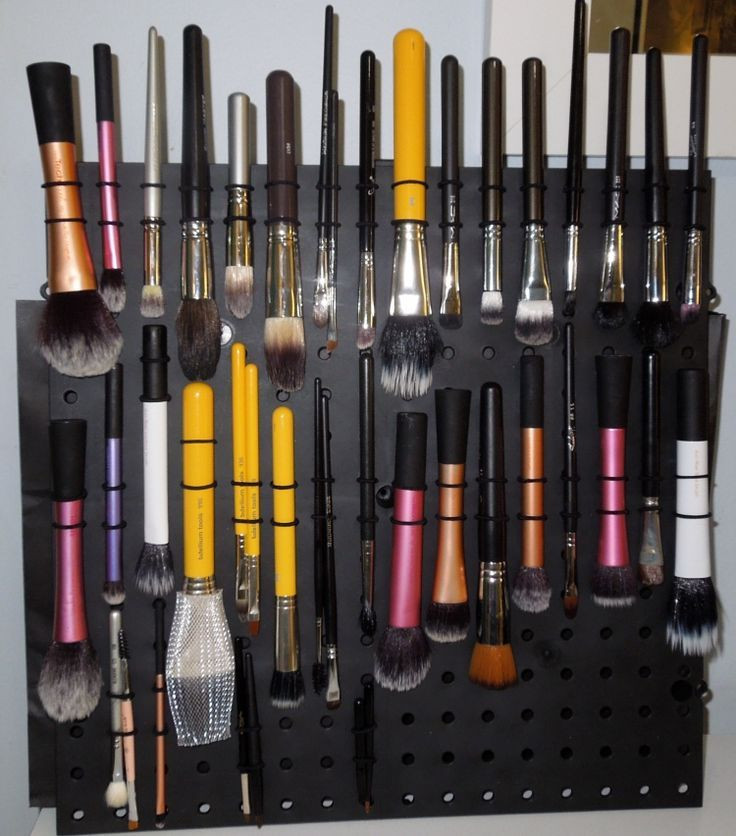 DIY Brush Drying Rack
 diy makeup brush drying rack makeup