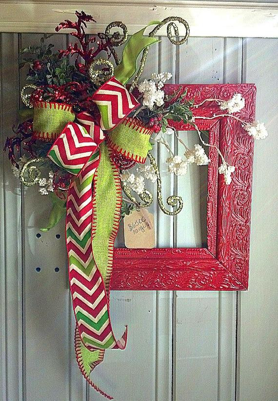 DIY Christmas Frame
 Vintage Red Christmas Frame for Door or Wall Hanging with