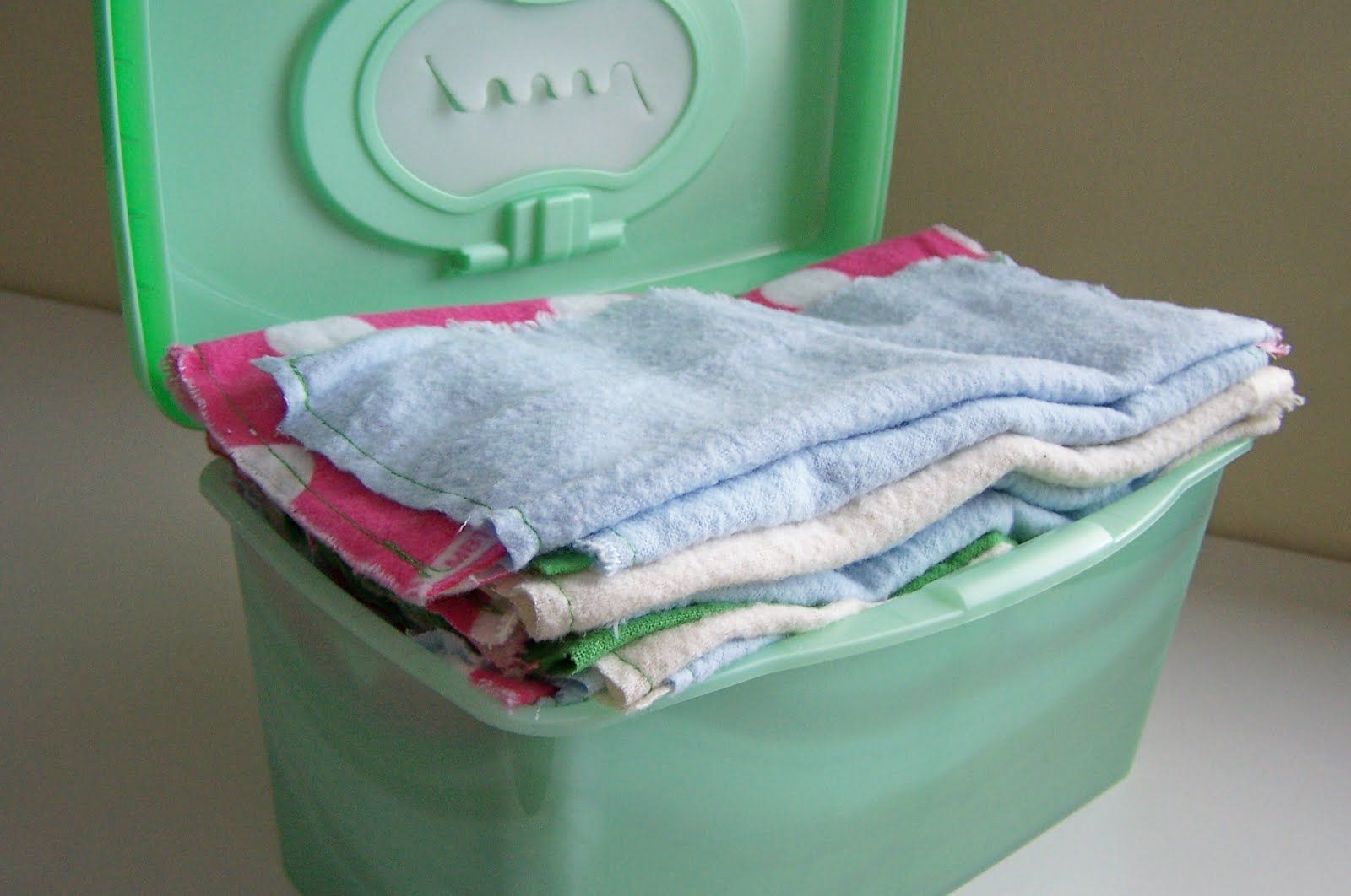 DIY Cloth Baby Wipes
 DIY Reusable Baby Wipes just made 3 dozen of these that