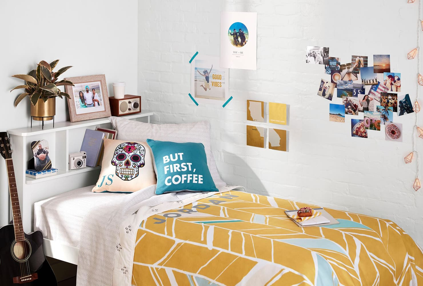 DIY College Apartment Decor
 37 Creative DIY Dorm Decor Ideas to Liven Up Your Space