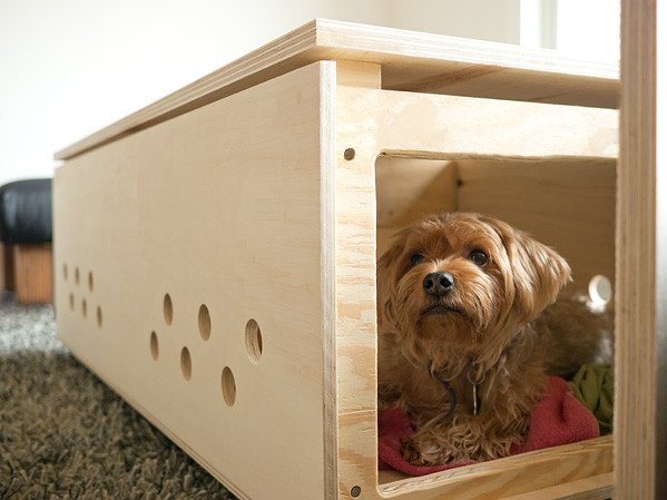 DIY Dog Crate Table
 21 Stylish Dog Crates