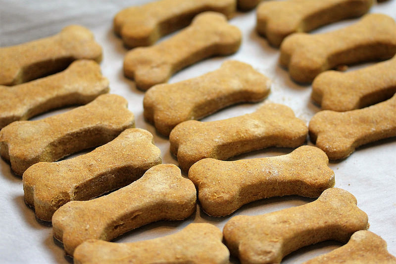 DIY Dog Treat Recipes
 Homemade Pumpkin and Peanut Butter Dog Treats Recipe