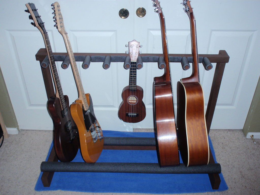 DIY Guitar Rack
 Easy to build woodworking Wood multi guitar stand plans
