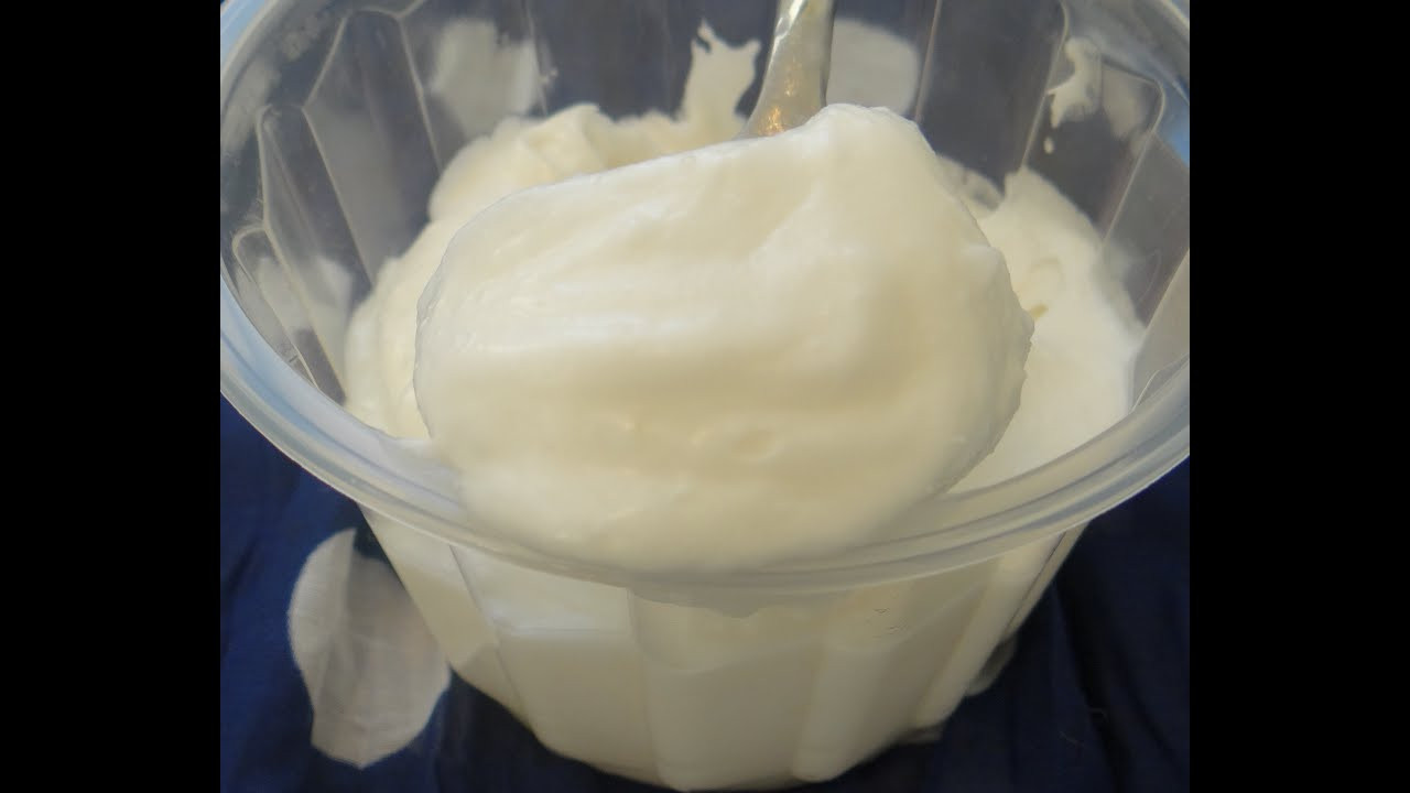 DIY Hair Cream For Natural Hair
 DIY Whipped Coconut "Oil Cream" Natural Curly Hair and