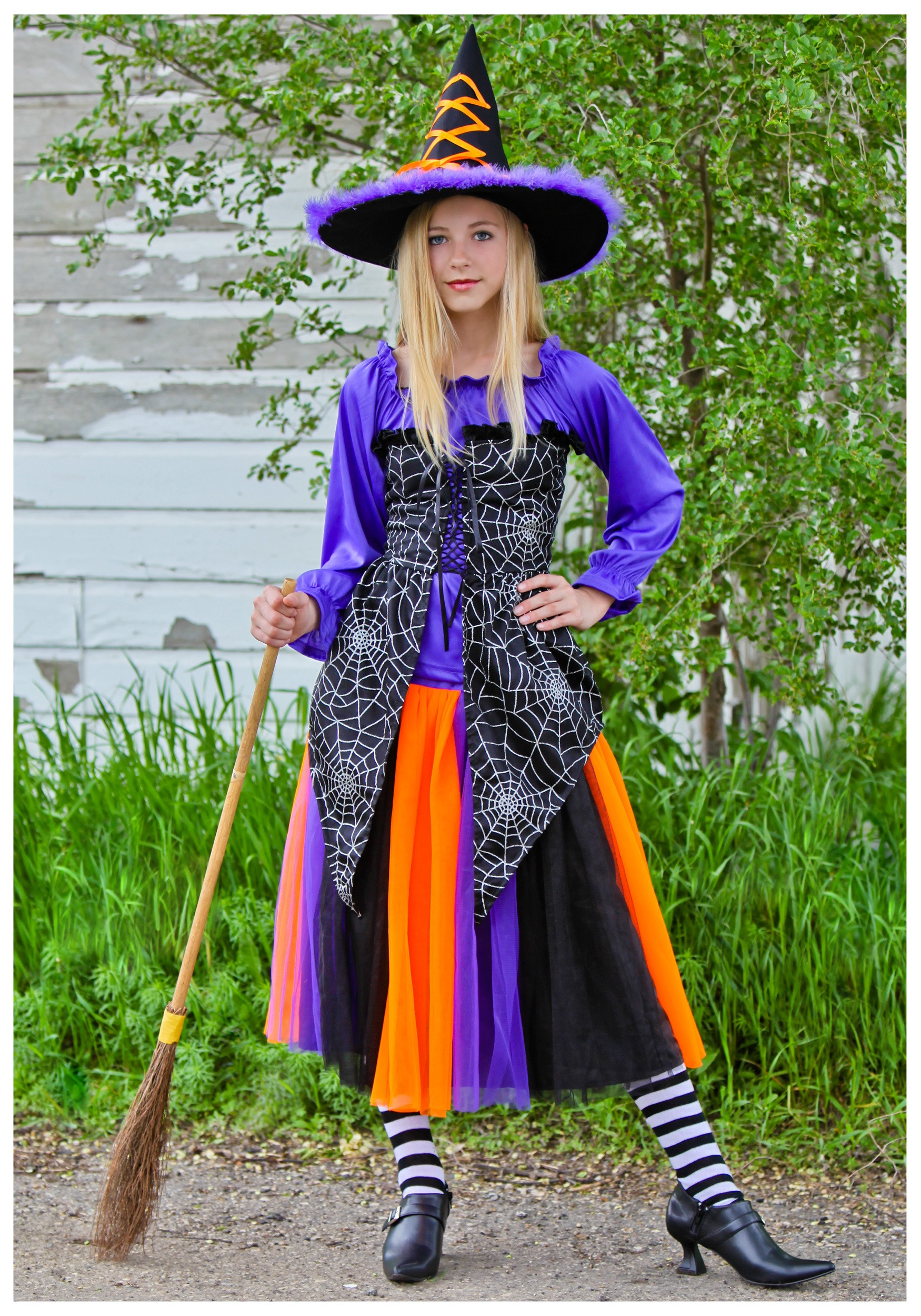 DIY Halloween Costumes With Tutus
 Witch Tutu Costume
