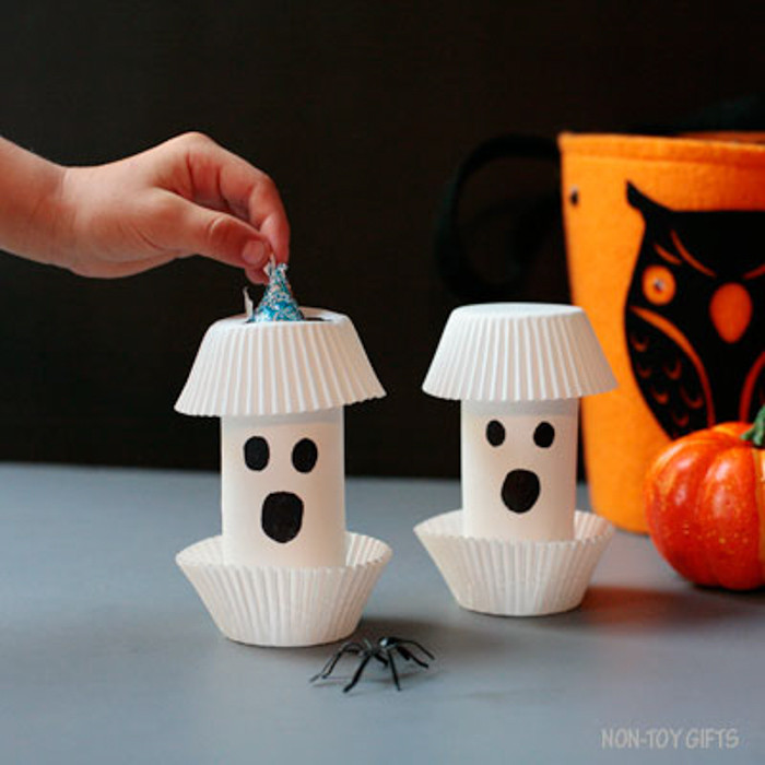 DIY Halloween Gifts
 30 Most Unexpected DIY Halloween Ideas You ll Want To Try