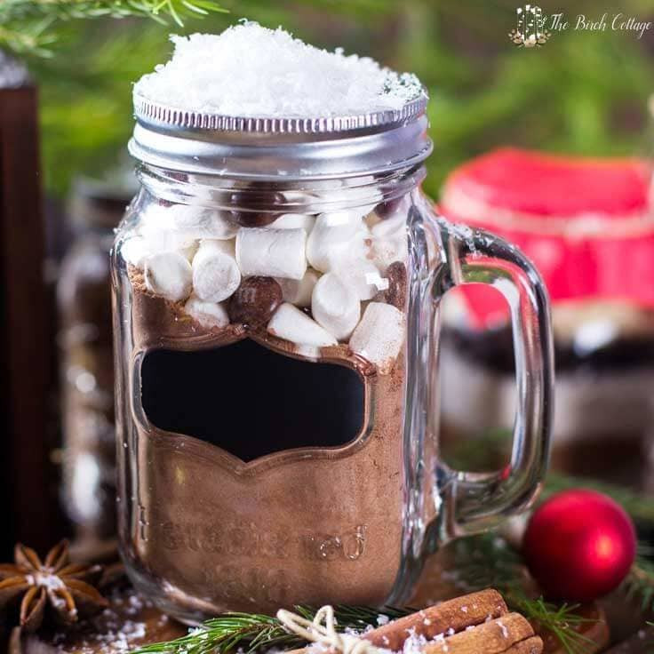 DIY Hot Chocolate Mix Gift
 Homemade Hot Chocolate Mix Gift Idea with Labels