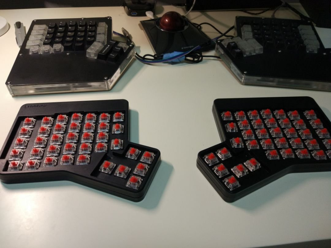 DIY Keyboard Kit
 ErgoDox Split Mechanical Keyboard DIY Kit from