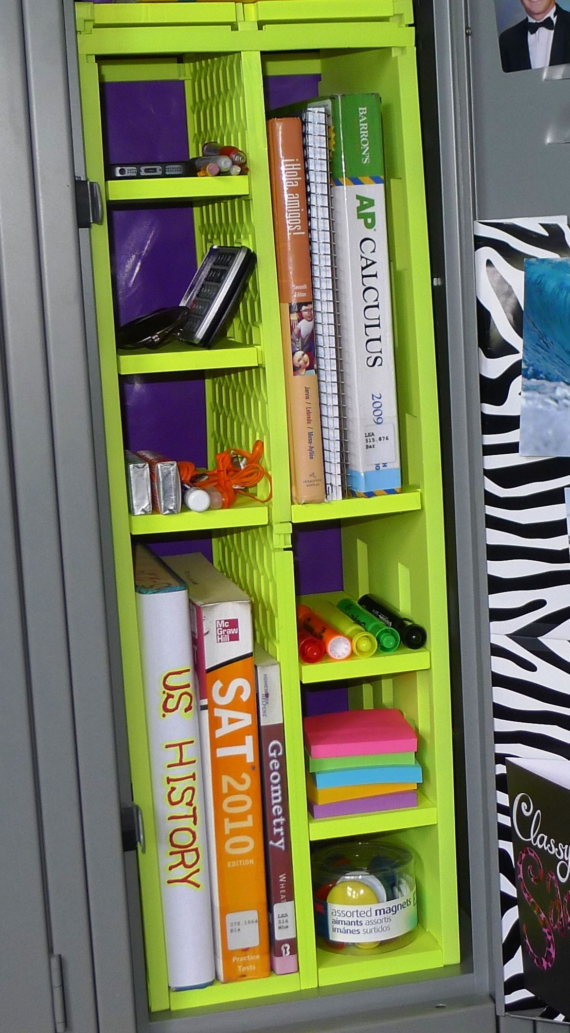 DIY Locker Organizers
 Ok I ve seen these things and they look totally awesome