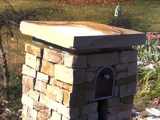 DIY Mailbox Plans
 Building a Stone Mailbox how tos