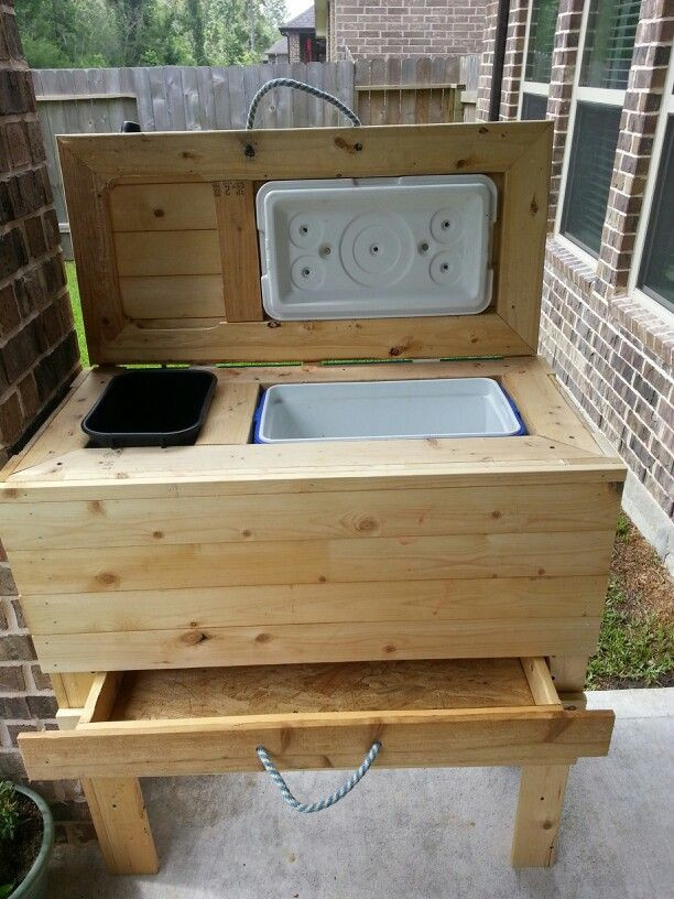 DIY Outdoor Cooler
 Diy cooler trash can stand w drawer for patio Hubby did a great job