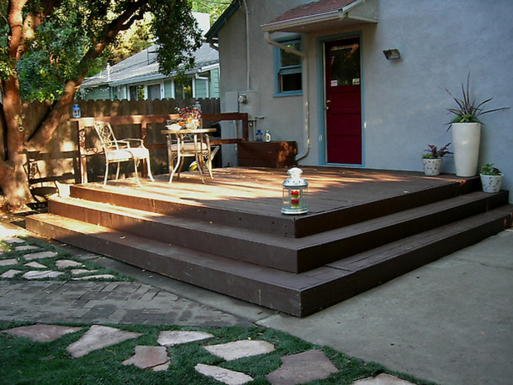 DIY Outdoor Decks
 Backyard deck ideas deck privacy screen diy diy deck