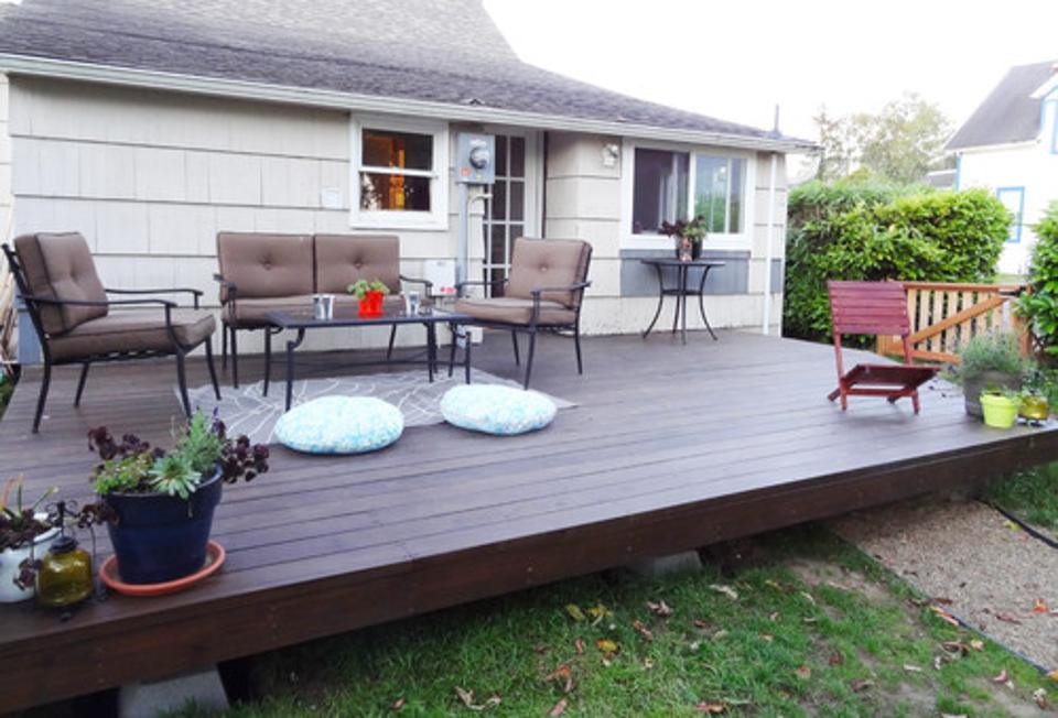 DIY Outdoor Decks
 15 DIY Decks You Can Build Yourself For Outdoor Retreat