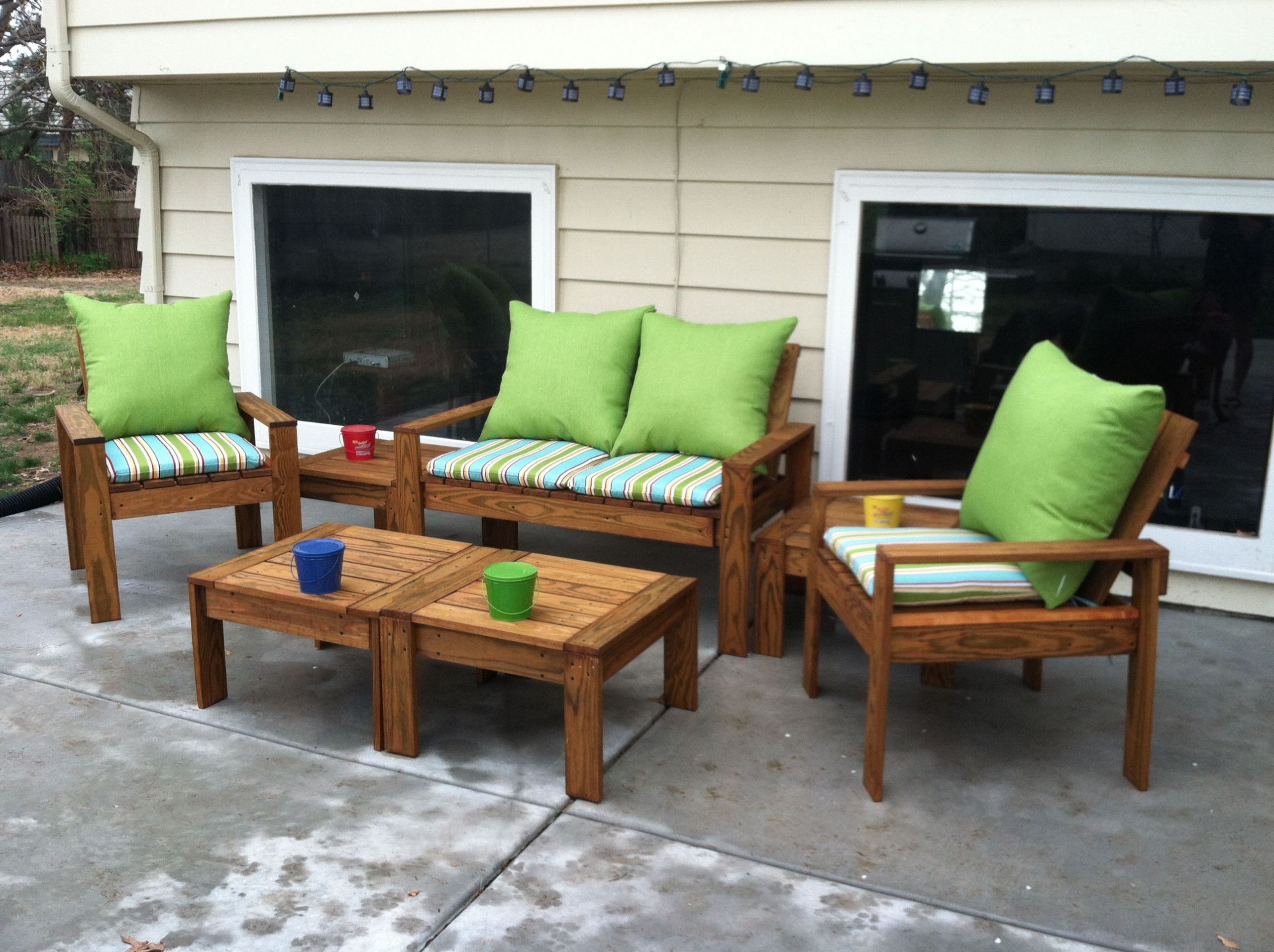 DIY Outdoor Furniture Ana White
 Simple Outdoor Conversation Set