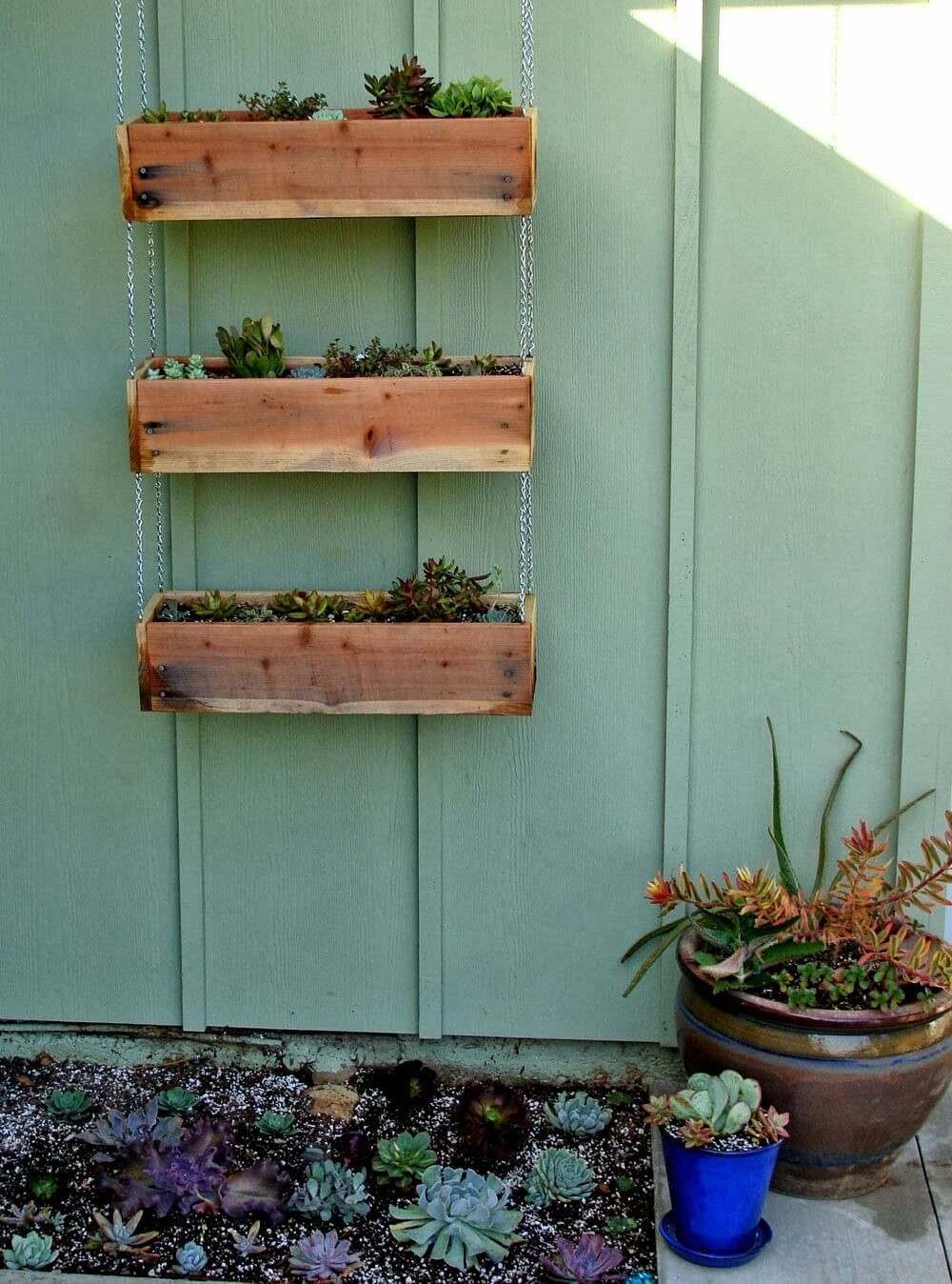 DIY Outdoor Hanging Planter
 DIY Tiered Hanging Planter Boxes in 2019