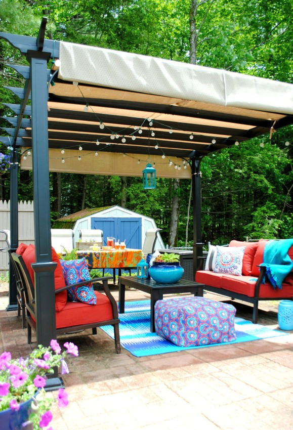 DIY Outdoor Spaces
 20 Outdoor DIY Projects That Will Make Your Backyard the