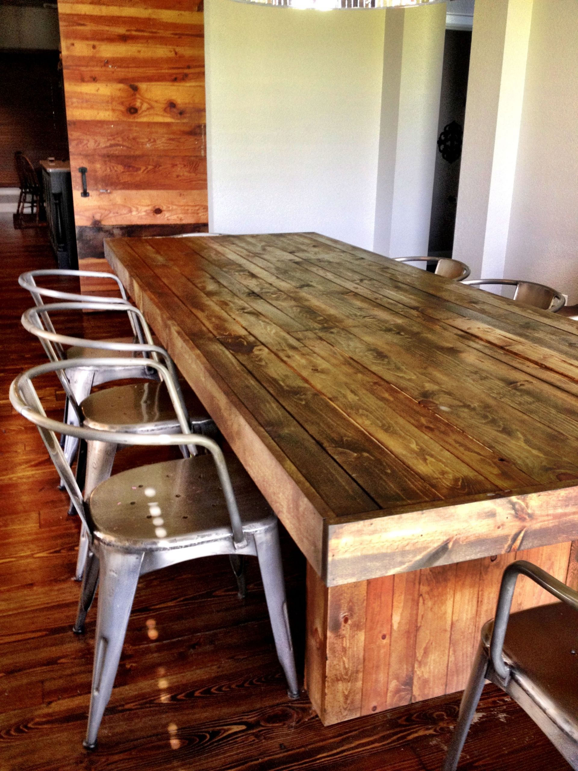 DIY Reclaimed Wood Dining Table
 DIY reclaimed wood dining table inspired by West Elm