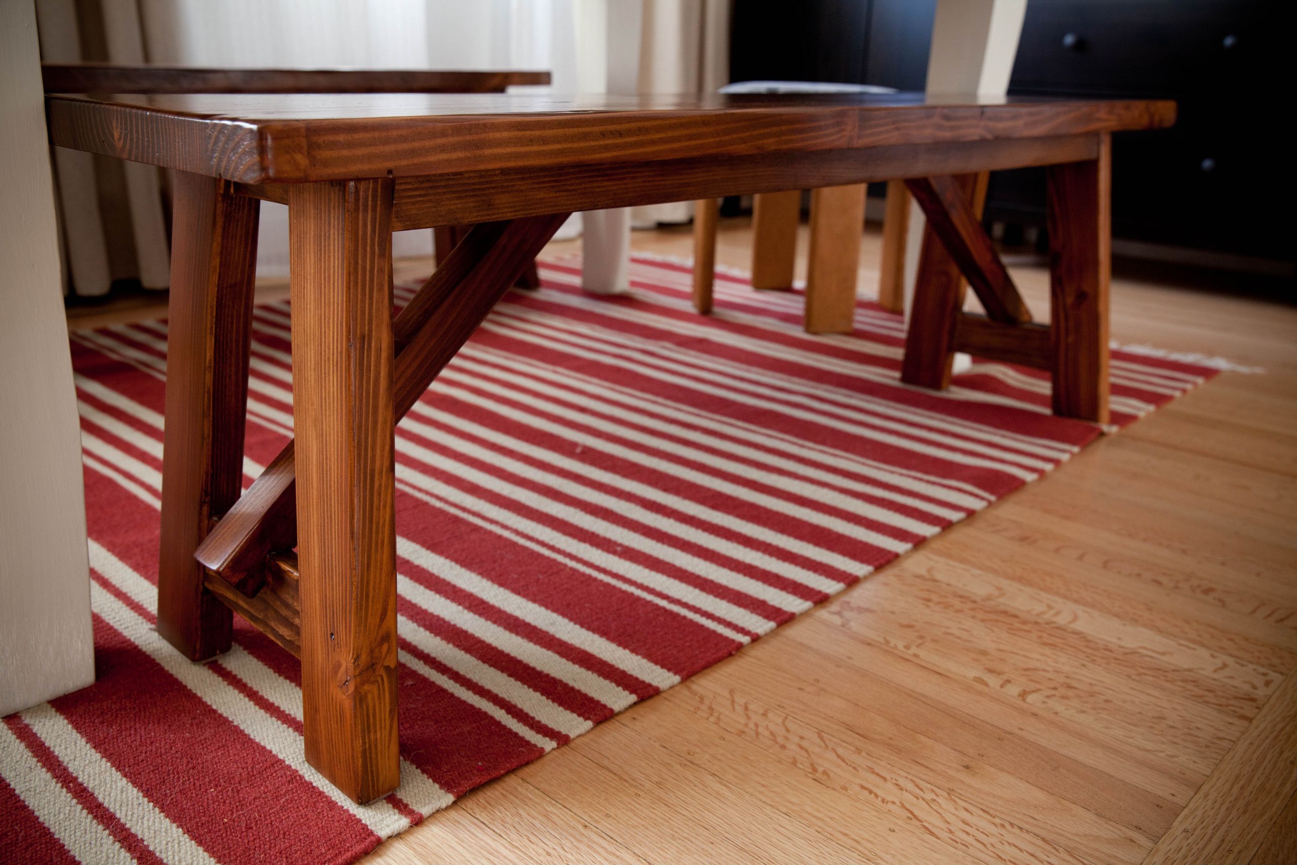 DIY Reclaimed Wood Dining Table
 DIY reclaimed barnwood dining table
