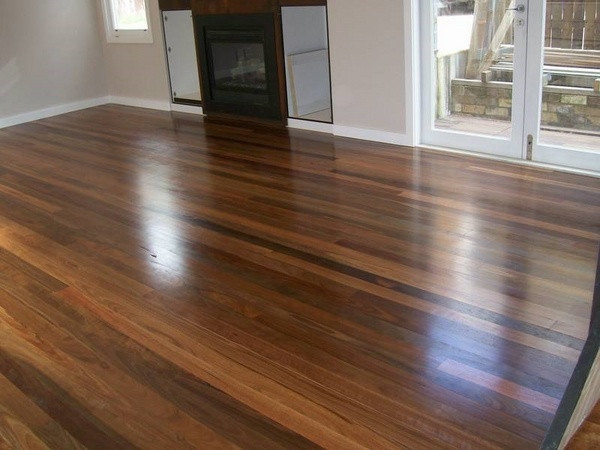 DIY Refinish Wood Floor
 DIY Floor refinishing – instructions how to refinish wood