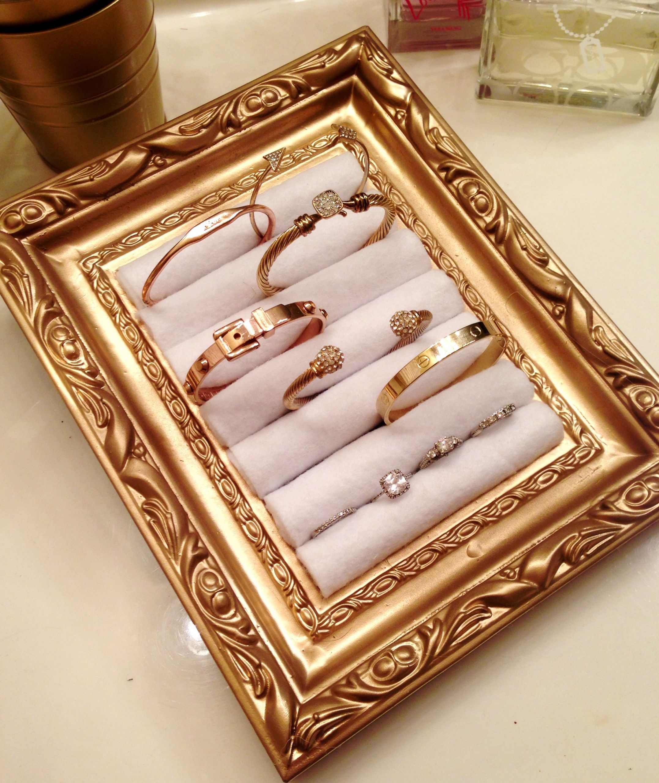 DIY Ring Organizer
 15 Amazing DIY Jewelry Holder Ideas to Try