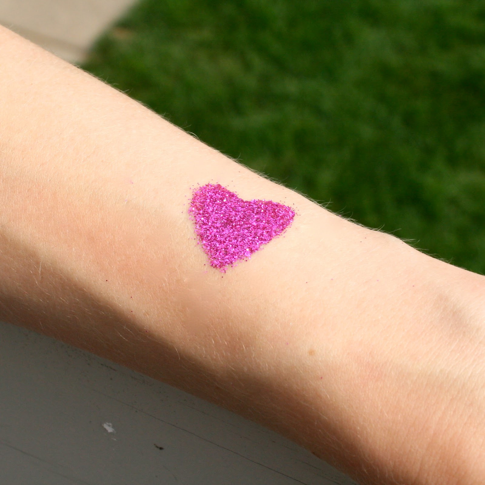 DIY Tattoo Kit
 la vie DIY DIY Body Glitter Tattoo Kit Great Gift for Kids