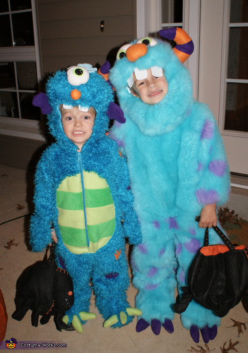 DIY Toddler Monster Costume
 Homemade Cuddle Monster costumes for kids