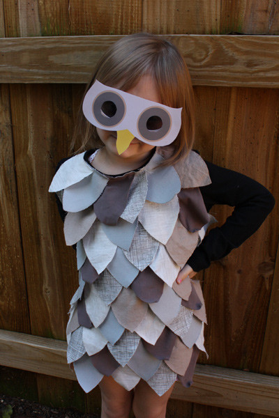 DIY Toddler Owl Costume
 Last Minute Kids’ Owl Costume