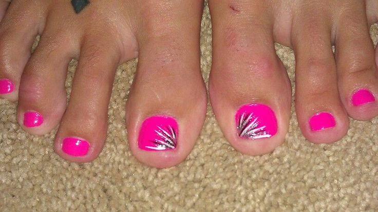 Diy Toe Nail Art
 Best 25 Hot pink pedicure ideas on Pinterest