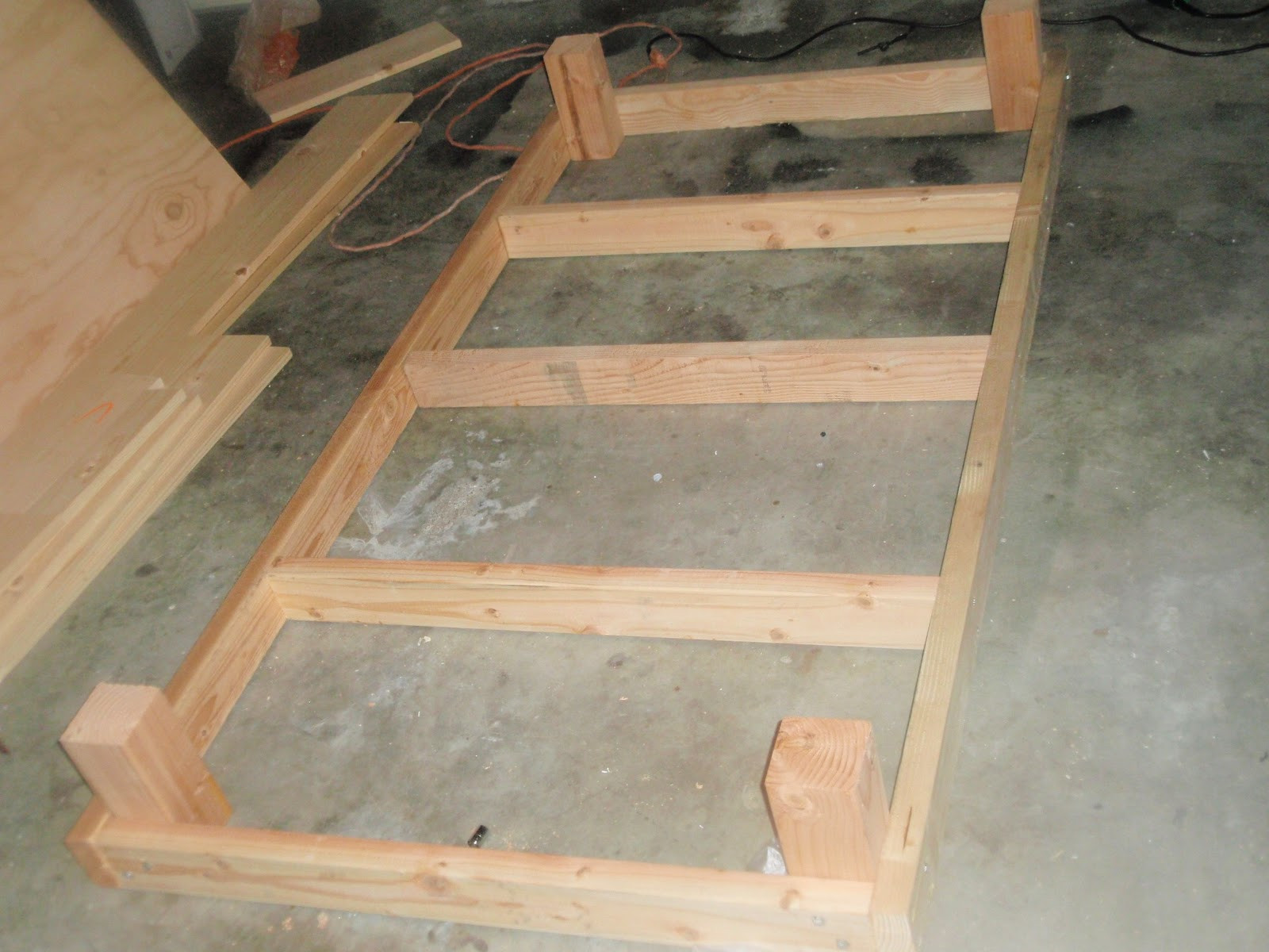 DIY Twin Bed Plans
 Some Use Building A Pine Twin Bed