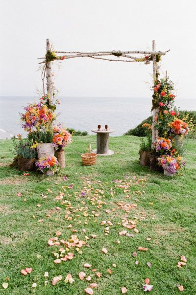 DIY Wedding Arch
 26 Floral Wedding Arches Decorating Ideas