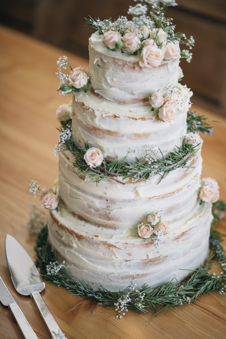 DIY Wedding Cakes
 Heartfelt Wild Flowers Outdoorsy DIY Wedding
