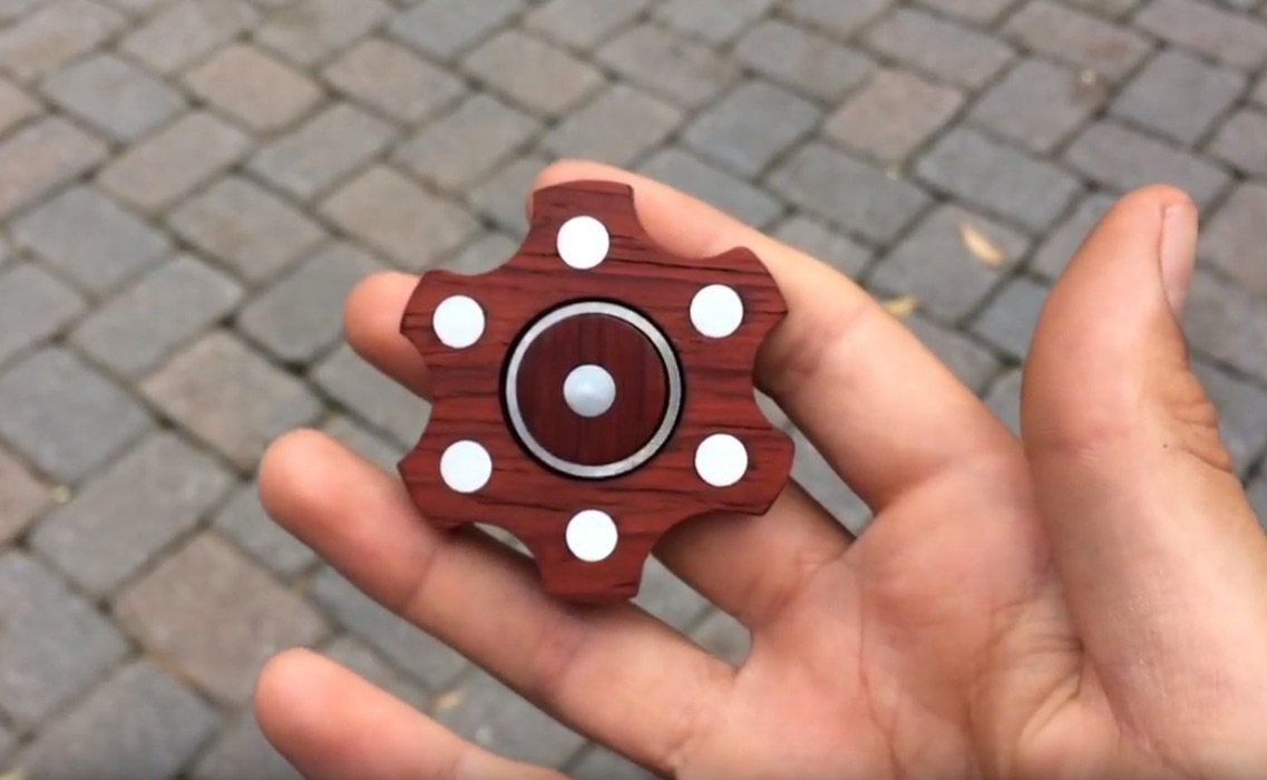 DIY Wood Fidget Spinner
 How to Make Fid Spinner Toys