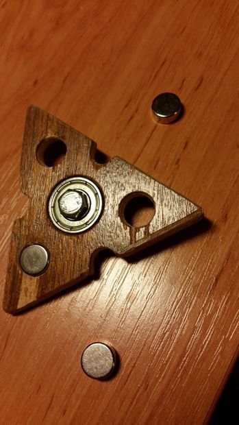 DIY Wood Fidget Spinner
 Wooden Fid Hand Spinner Under $1