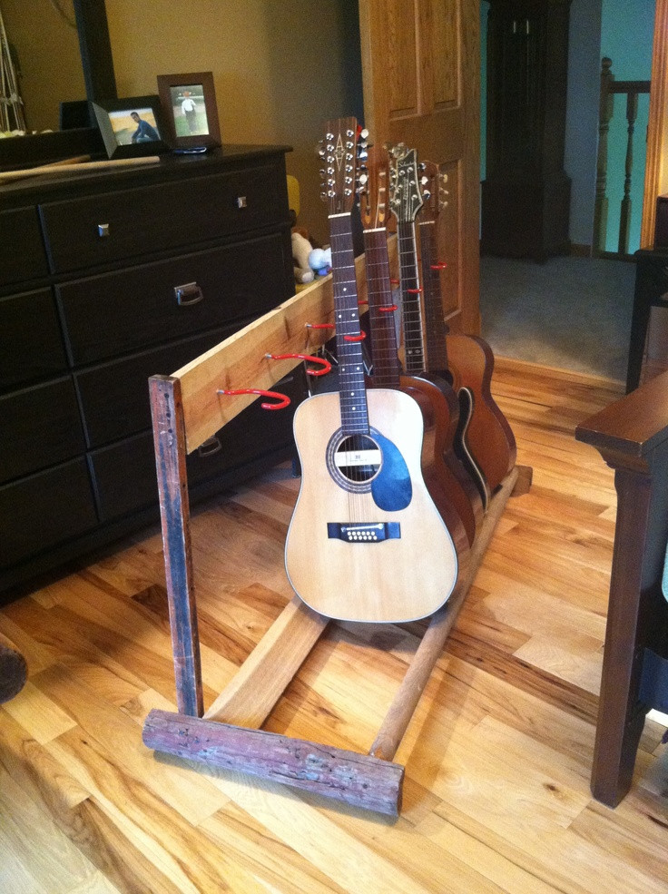 DIY Wood Guitar Stand
 DIY guitar stand oldbarnwood