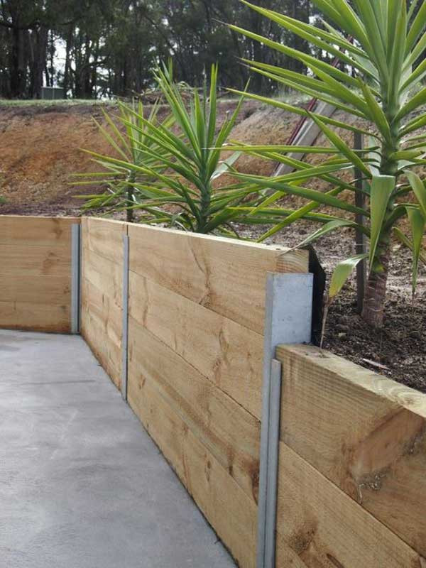 DIY Wood Retaining Wall
 20 Inspiring Tips for Building a DIY Retaining Wall