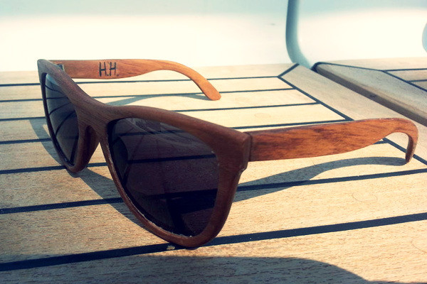 DIY Wood Sunglasses
 How to Make Your Own DIY Wooden Sunglasses
