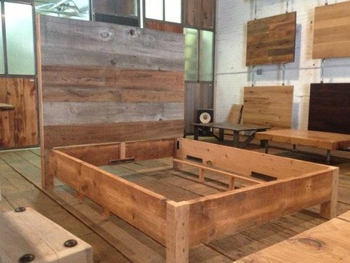 DIY Wooden Bed Platform
 DIY platform bed frame