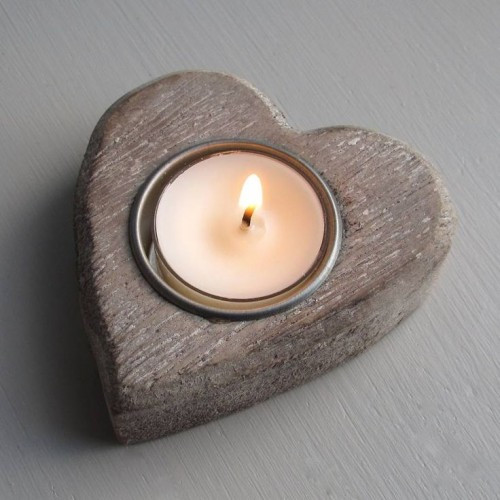 DIY Wooden Candle Holders
 Watch Out the Beauty of 19 Exceptionally Striking DIY