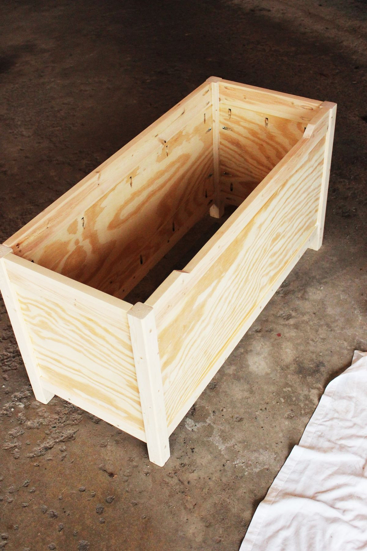 DIY Wooden Chest
 DIY Modern Wooden Toy Box with Lid A Step by Step Tutorial