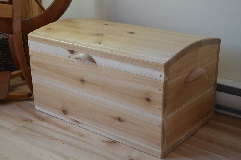 DIY Wooden Chest
 Build DIY How to make a treasure chest out of wood PDF