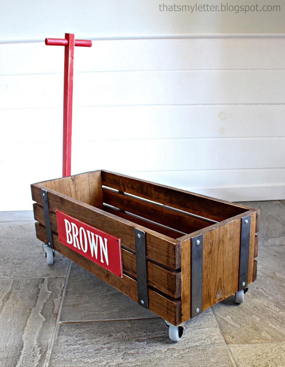 DIY Wooden Wagon
 Ana White