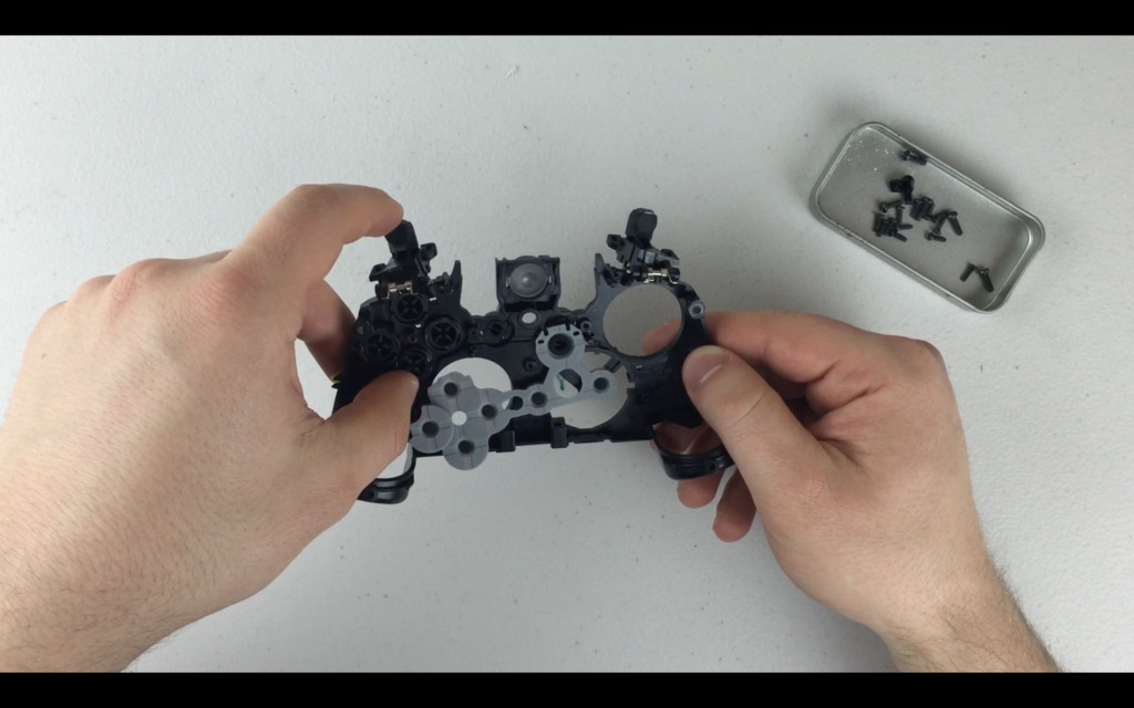 DIY Xbox One Controller
 How to Reassemble an Xbox e Controller