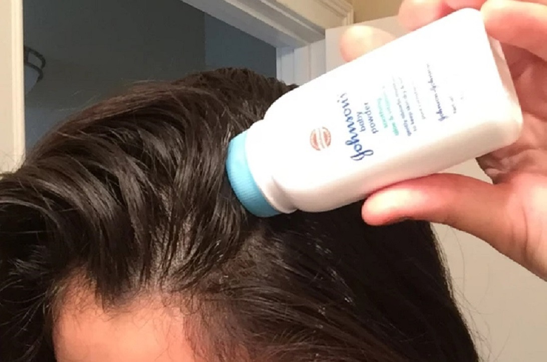 Does Baby Powder Help Greasy Hair
 7 Best Hairstyling Hacks and Tricks To Know