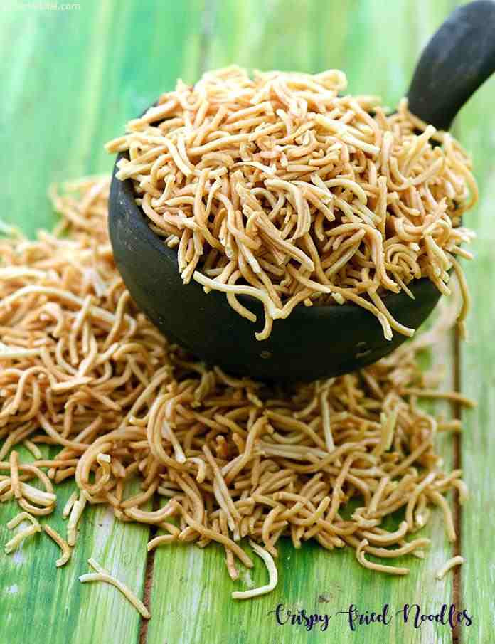 Easy Chinese Noodles
 Crispy Fried Noodles Easy Chinese Recipe recipe