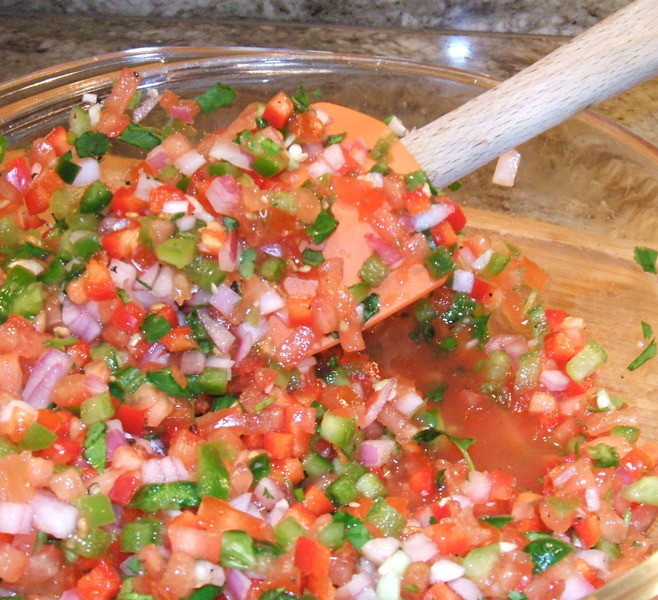 Easy Fresh Salsa Recipe
 Fresh Tomato Salsa Recipe by phyllis CookEat