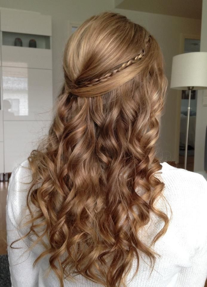 Easy Graduation Hairstyles
 28 Curly Hairstyles For Graduation Days Elle Hairstyles
